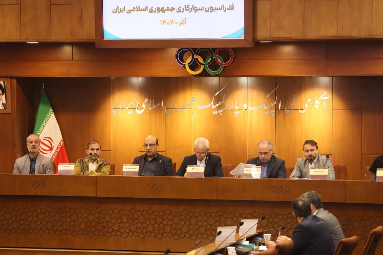 ۱ شنبه ارسال شود//خلیلی: ظاهراً نام انتخابات به‌خاطر ملاحظات بین‌المللی حفظ شده و در عمل بیشتر به انتصابات شبیه است/ابتدا در محاکم داخلی کشور طرح شکایت می‌کنم