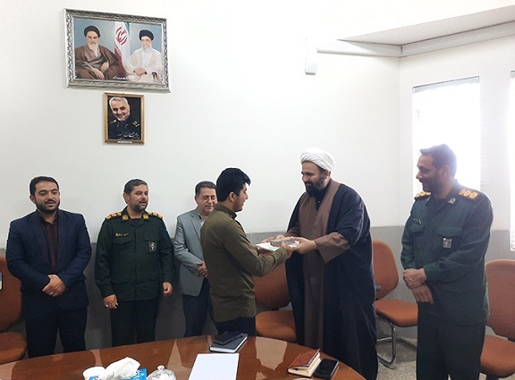 چتر بسیج باز است؛ نگاهی به مأموریت بسیج دانشجویی برای «تربیت مدیر تراز انقلاب» و «زمینهسازی ظهور»» چتر بسیج باز است؛ نگاهی به مأموریت بسیج دانشجویی برای «تربیت مدیر تراز انقلاب» و «زمینهسازی ظهور»»