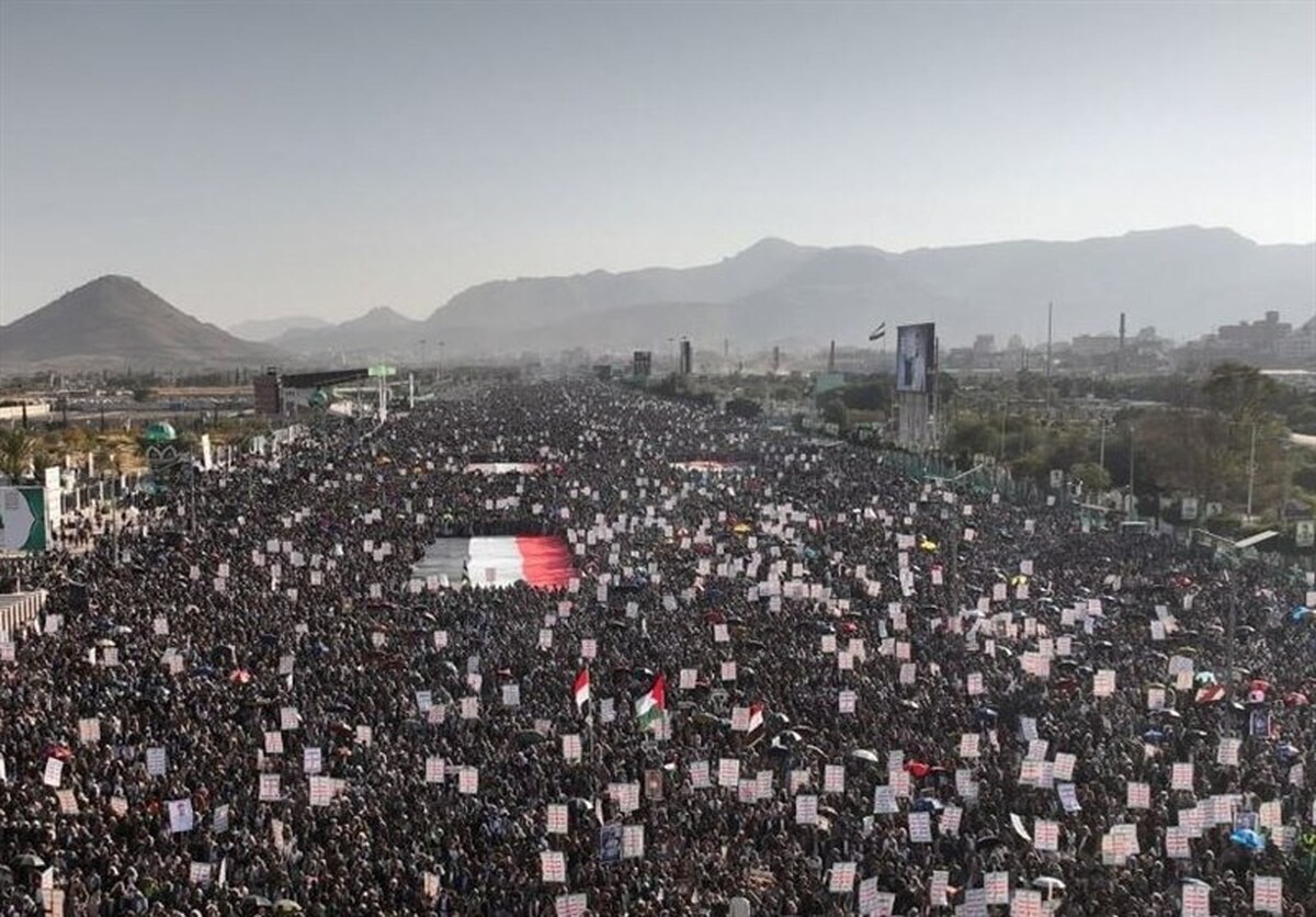 برای دور بعدی نبر با دشمنانمان ثابت قدم و از آمادگی بالایی برخورداریم  هرگز از مواضع بحق خود کوتاه نمی‌آییم