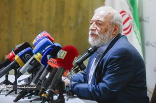 محمدجواد لاریجانی رئیس پژوهشگاه دانش‌های بنیادی و رئیس همایش «خیزش در برابر خردکشی»