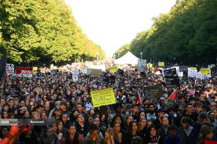 تظاهرات ده‌ها هزار نفر در برلین علیه حمایت آلمان از اسرائیل