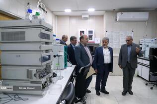 بازدید رنجبر از شرکت‌های دانش بنیان دانشگاه آزاد اسلامی استان اصفهان