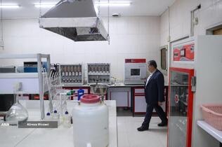 بازدید رنجبر از شرکت‌های دانش بنیان دانشگاه آزاد اسلامی استان اصفهان