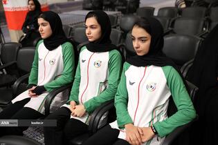 دیدار قهرمانان ورزشی و مدال‌آوران المپیادهای علمی با رهبر معظم انقلاب