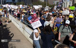 تظاهرات ضد ترامپ «بدون پادشاه» در سراسر آمریکا