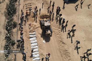 تشییع شهدای فلسطینی‌ ناشناس