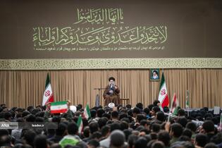 دیدار دانش‌آموزان و دانشجویان با رهبر معظم انقلاب