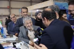 دکتر بیژن رنجبر رییس دانشگاه آزاد اسلامی در مراسم افتتاحیه سومین دوره نمایشگاه فناوری و نوآوری فن نما 1404