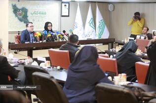 نشست سی و سومین دوره هفته کتاب