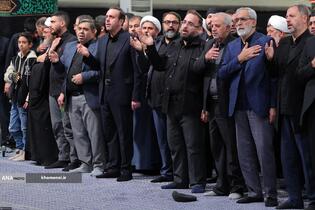 دومین شب عزاداری حضرت فاطمةالزهرا(س) با حضور زهبر م انقلاب