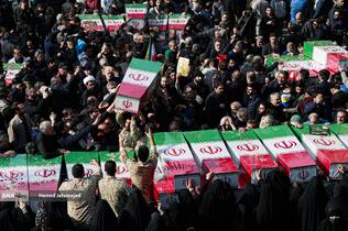 تشییع پیکر مطهر 100 شهید گمنام - معراج شهدا