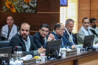 نشست جمعی از بسیجیان با بیژن رنجبر رئیس دانشگاه آزاد اسلامی