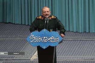 مراسم روز بسیج در حسینیه امام خمینی(ره)