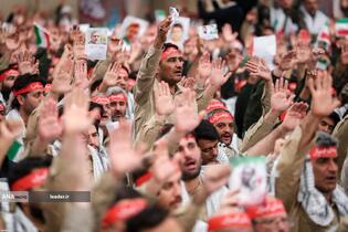 مراسم روز بسیج در حسینیه امام خمینی(ره)