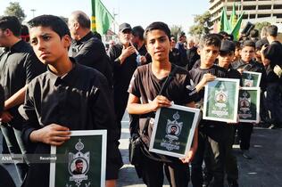 عزاداری خادمیاران منطقه دارالمومنین تهران در روز شهادت مولای کریمان حضرت علی ابن موسی الرضا(ع)