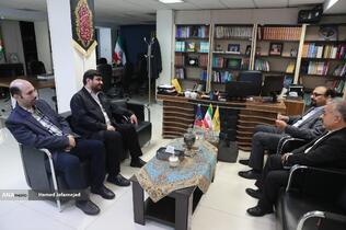 دیدار امیر رضا بازرگان رییس دانشگاه آزاد اسلامی واحد سیرجان با محمدمهدی خیرجو مدیرعامل خبرگزاری آنا