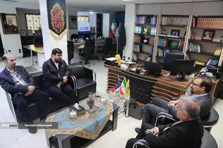 دیدار امیر رضا بازرگان رییس دانشگاه آزاد اسلامی واحد سیرجان با محمدمهدی خیرجو مدیرعامل خبرگزاری آنا