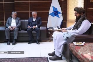 دیدار مولوی فضل محمد حقانی، سفیر افغانستان در ایران با دکتر بیژن رنجبر رئیس دانشگاه آزاد اسلامی
