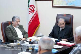 شصت&zwnj;ویکمین جلسه هیأت امنای مرکزی دانشگاه آزاد اسلامی به ریاست دکتر علی&zwnj;اکبر ولایتی رئیس هیات موسس و هیات امنا دانشگاه و با حضور دکتر رنجبر رئیس دانشگاه و سایر اعضای هیأت امنا برگزار شد.