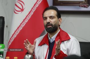 کامبیز قهرمانی مدیر رورابط عمومی و مشاور رئیس سازمان داوطلبان جمعیت هلال‌احمر 