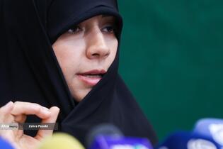 نشست خبری ریحانه سلامی بمناسبت هفته بزرگداشت مقام زن و روز مادر