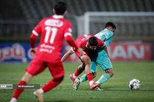 هفته سیزدهم لیگ برتر فوتبال؛ پرسپولیس - پیکان