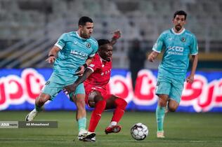 هفته سیزدهم لیگ برتر فوتبال؛ پرسپولیس - پیکان