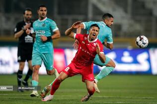 هفته سیزدهم لیگ برتر فوتبال؛ پرسپولیس - پیکان