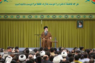 دیدار هزاران نفر از مداحان و ستایشگران اهل بیت(ع) با رهبر معظم انقلاب