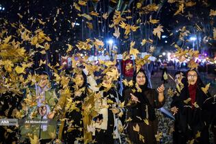 جشنواره نور در یلدای ایرانی