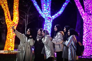 جشنواره نور در یلدای ایرانی