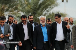 رویداد عصر امید عسلویه با حضور دکتر طهرانچی