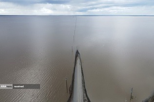 افزایش سطح آب دریاچه تولار پس از سیل در کالیفرنیا آمریکا