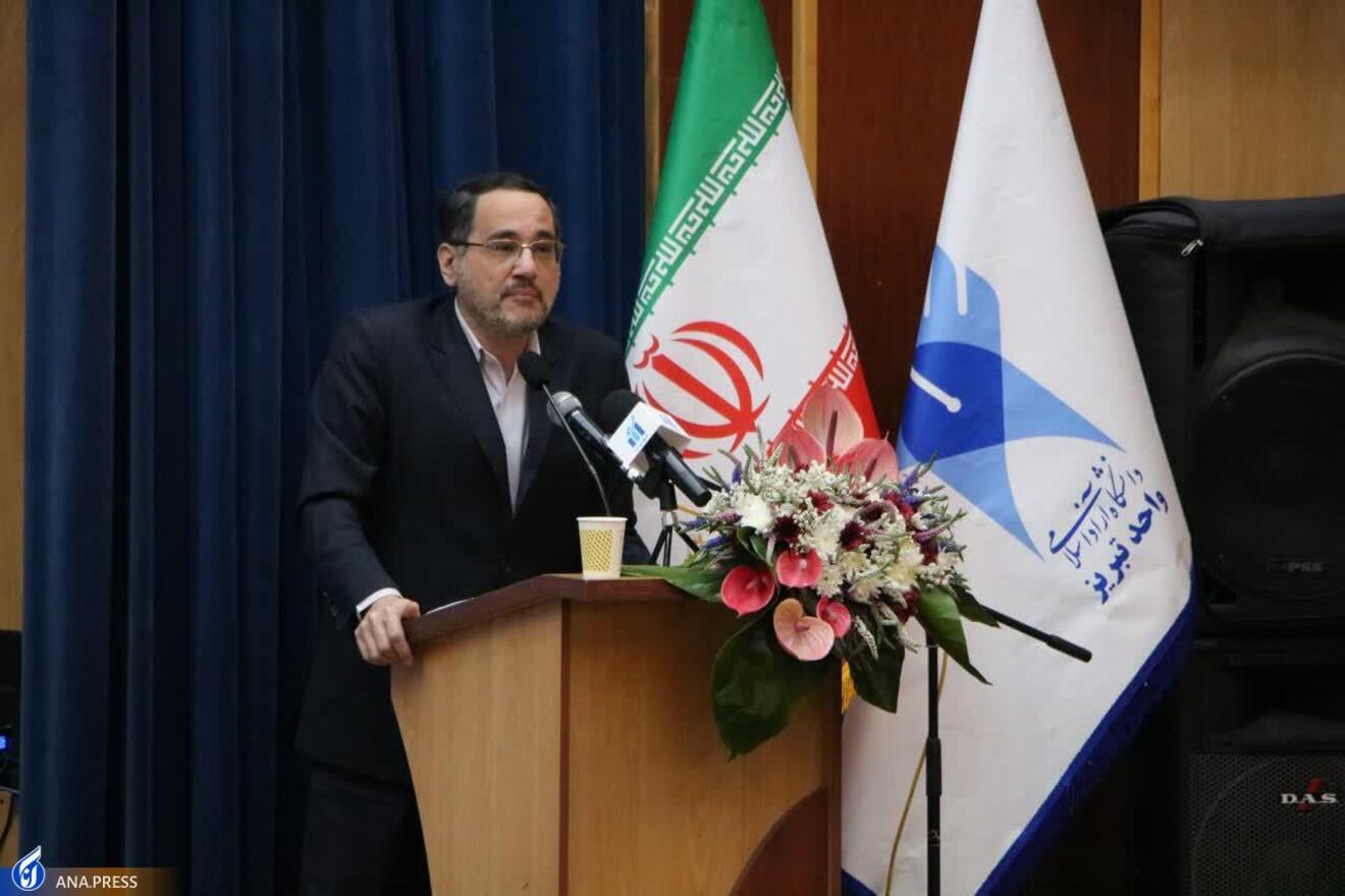 بابک نگاهداری رئیس مرکز پژوهش‌‌های مجلس