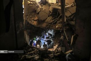 ویرانی ناشی از بمباران رژیم صهیونیستی در منطقه تل السلطان رفح در نوار غزه