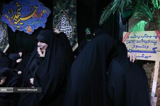 وداع با پیکر‌ مطهر  شهید حجت‌الاسلام علی رازینی رئیس شعبه ۳۹ و شهید حجت‌الاسلام محمد مقیسه رئیس شعبه ۵۳ دیوان عالی کشور در معراج شهدای تهران