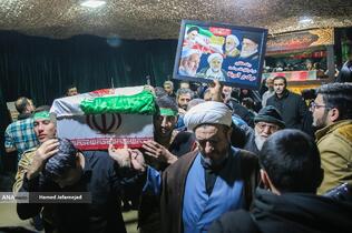 وداع با پیکر‌ مطهر  شهید حجت‌الاسلام علی رازینی رئیس شعبه ۳۹ و شهید حجت‌الاسلام محمد مقیسه رئیس شعبه ۵۳ دیوان عالی کشور در معراج شهدای تهران