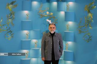 آرش زینال خیری در فتوکال فیلم‌ سینمایی «پیشمرگ»