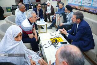 بازدید حجت الاسلام سید عبدالفتاح نواب سرپرست حجاج ایرانی از روند خدمت رسانی به زائران حج