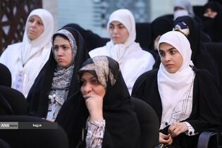 نشست صمیمی با نوجوانان حاضر در حج 1404