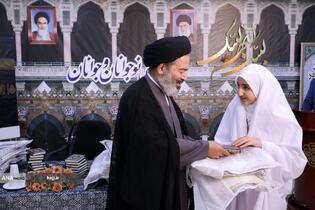 نشست صمیمی با نوجوانان حاضر در حج 1404