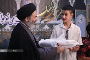 نشست صمیمی با نوجوانان حاضر در حج 1404