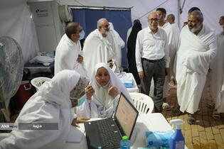 بازدید از بیمارستان صحرایی و کاروان جانبازان