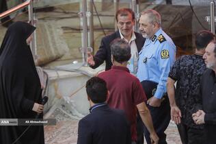 امیر سرتیپ خلبان عزیز نصیرزاده وزیر دفاع و پشتیبانی نیرو‌های مسلح جمهوری اسلامی ایران در مراسم  سی و ششمین سالگرد ارتحال امام خمینی (ره) 