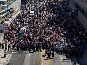 آتش اعتراضات در لس آنجلس