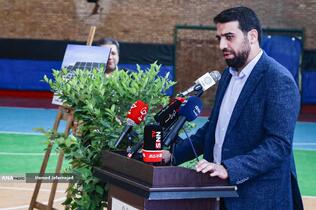 سخنرانی مهدی قمی شهردا منطقه 11 در مراسم افتتاح 8 نیروگاه خورشیدی در شهر تهران