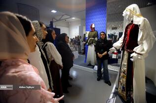 حضور بازدیدکنندگان از جشنواره بین&zwnj;المللی مد و لباس فجر 