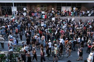 اعتراضات گسترده علیه اداره مهاجرت و گمرک آمریکا