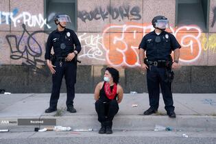 اعتراضات گسترده علیه اداره مهاجرت و گمرک آمریکا