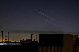 فعالیت پدافند هوایی علیه اهداف متخاصم در آسمان تهران